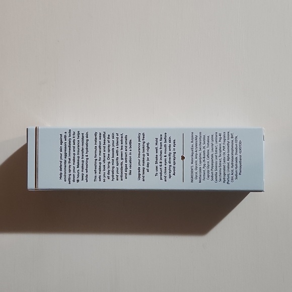 TOO FACED Makeup Insurance 18 Hour Wear - Picture 7 of 8